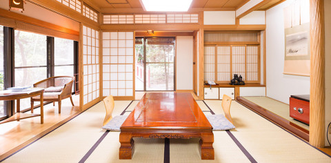 静岡県の伊東温泉旅館の『伊東第一ホテル たぬきの里』が本当に気軽に泊まりたくなる！