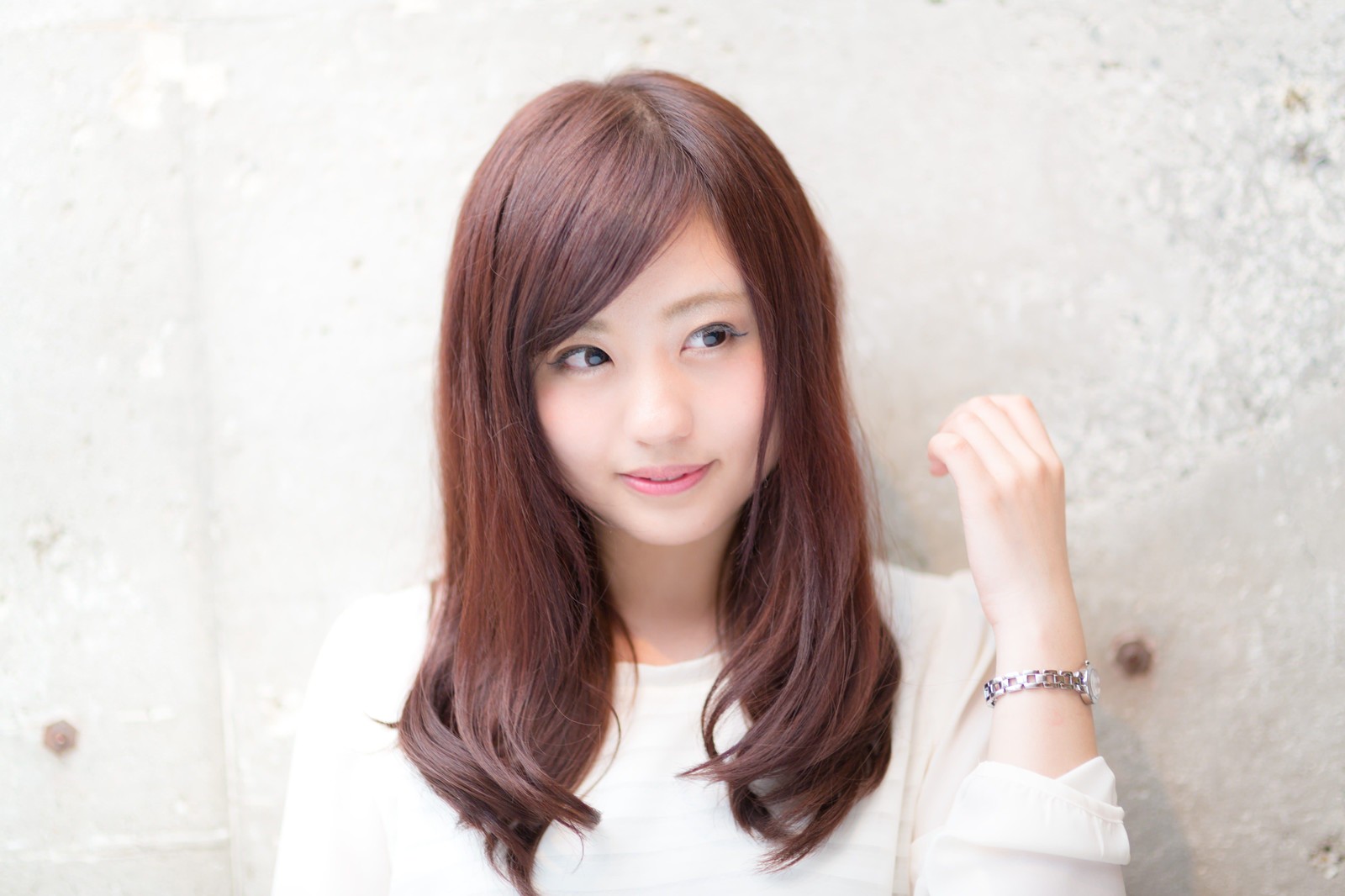 人間が環境から得る影響が非常に大きい。近くにいる人の影響を受ける