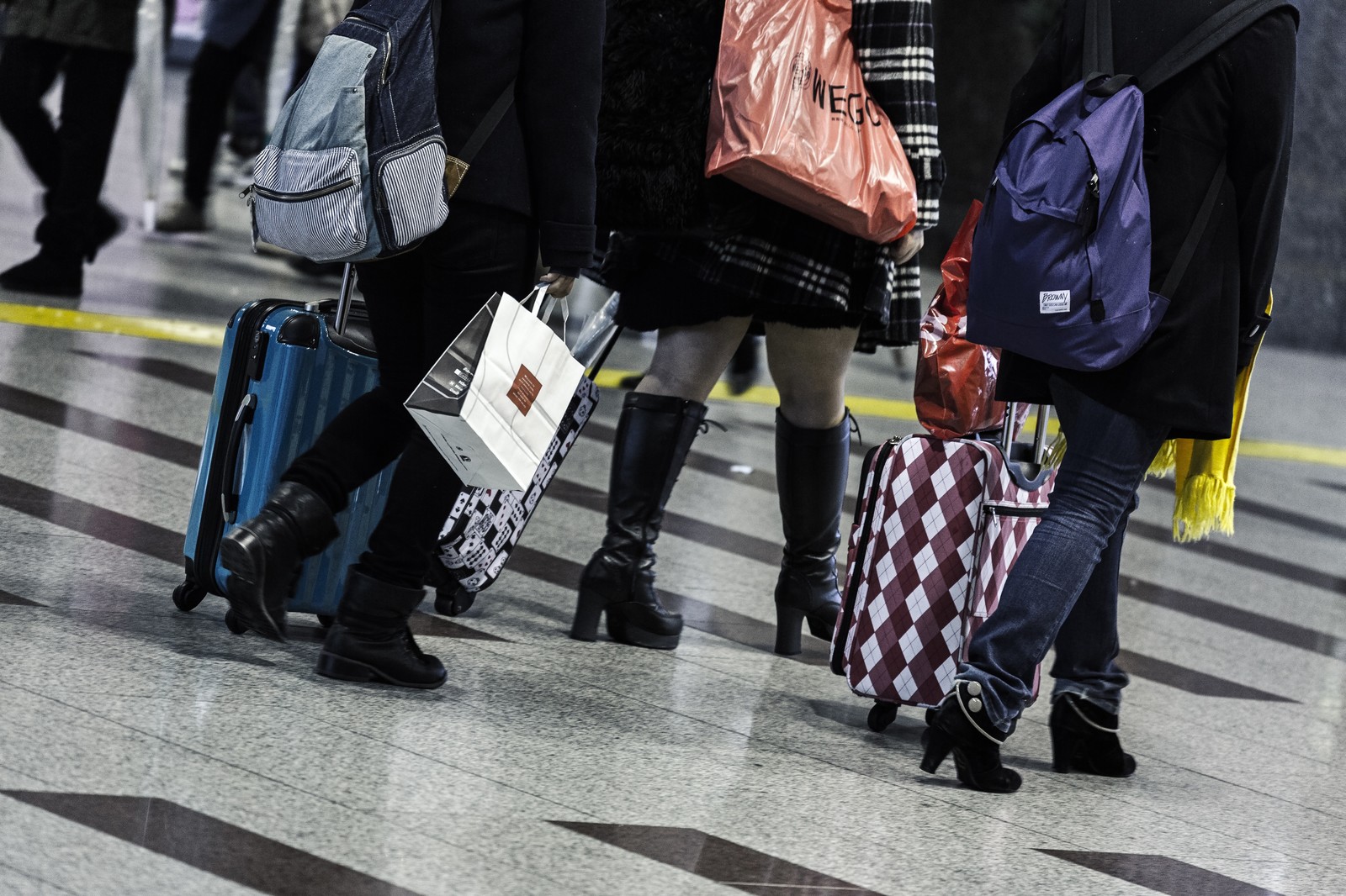 旅行のサイト運営は儲からない？