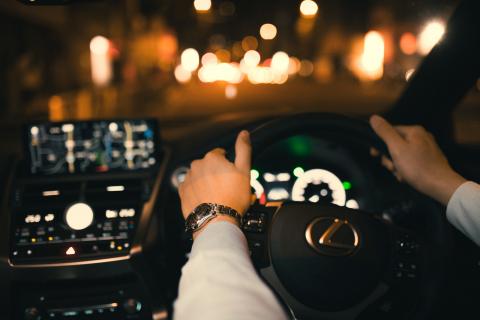 Uberが飛躍しているのは、自動車を収益性資産に変えたから。