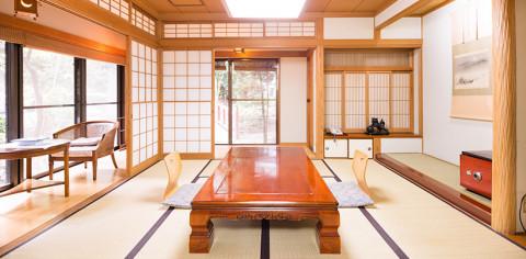 静岡県の伊東温泉旅館の『伊東第一ホテル たぬきの里』が本当に気軽に泊まりたくなる！